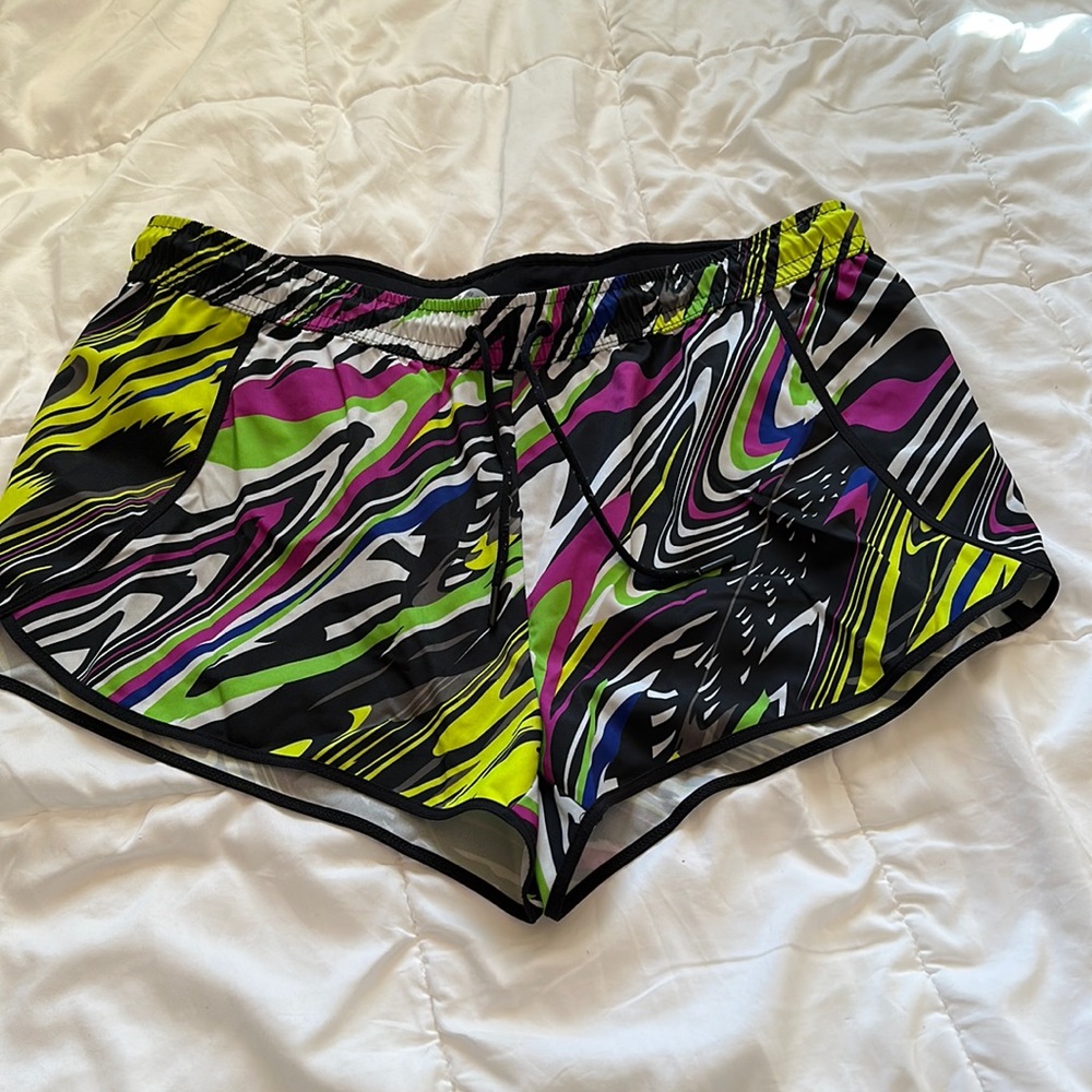 Fabletics Shorts Size XL